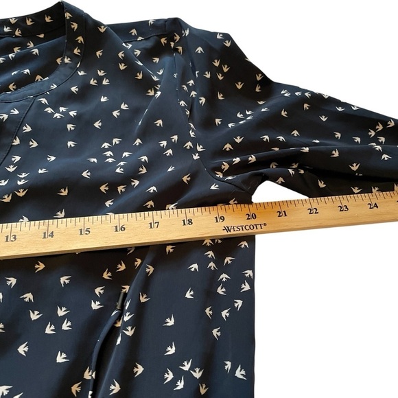 Banana Republic Bird Print Navy Dress-Size 10-Drawstring-Long Sleeves-Pullover - Picture 6 of 11